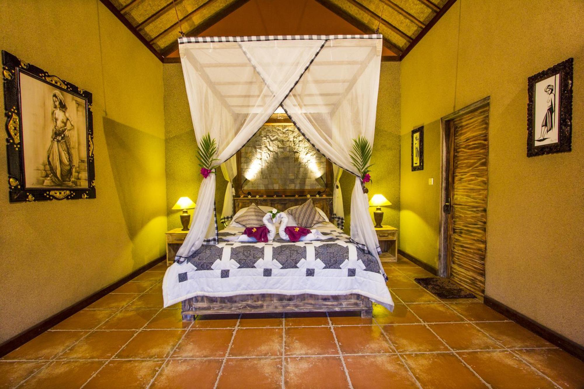 Hotel Global Royal Pemuteran Esterno foto